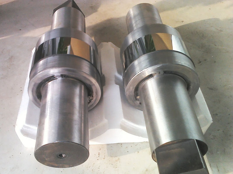 Cemented carbide roll manufacturing